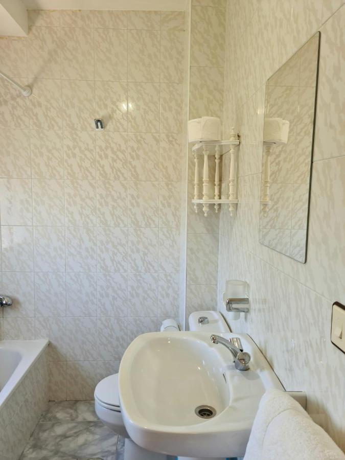 Pension Paxaro Negro Sanxenxo Extérieur photo