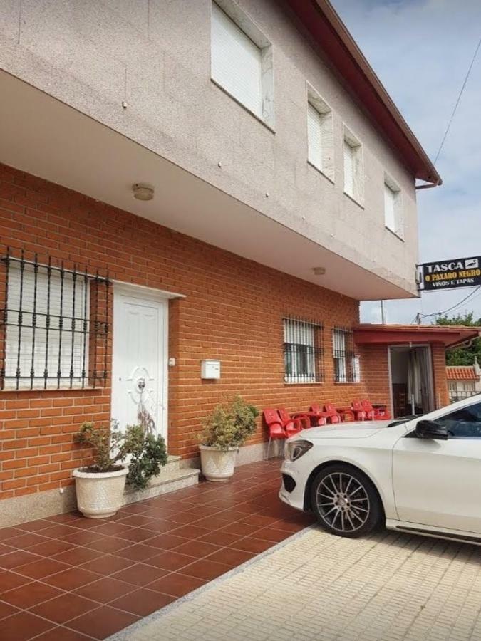 Pension Paxaro Negro Sanxenxo Extérieur photo